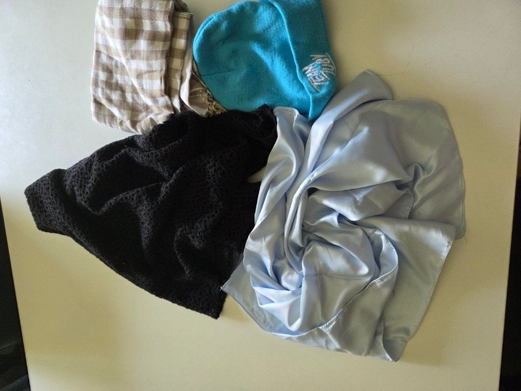 sjaal/ muts, Verzenden, Gedragen, Muts