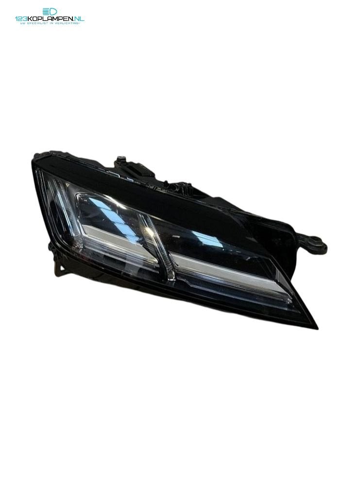 Audi TT 8S Matrxi LED koplamp rechts