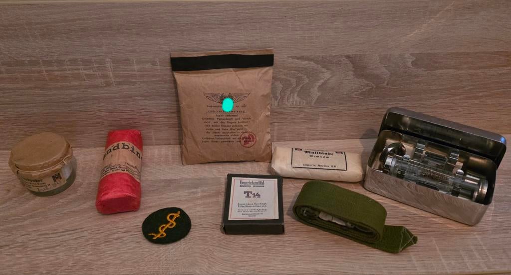 Sanitater lotje Werhmacht  ww2, Ophalen of Verzenden, Duitsland