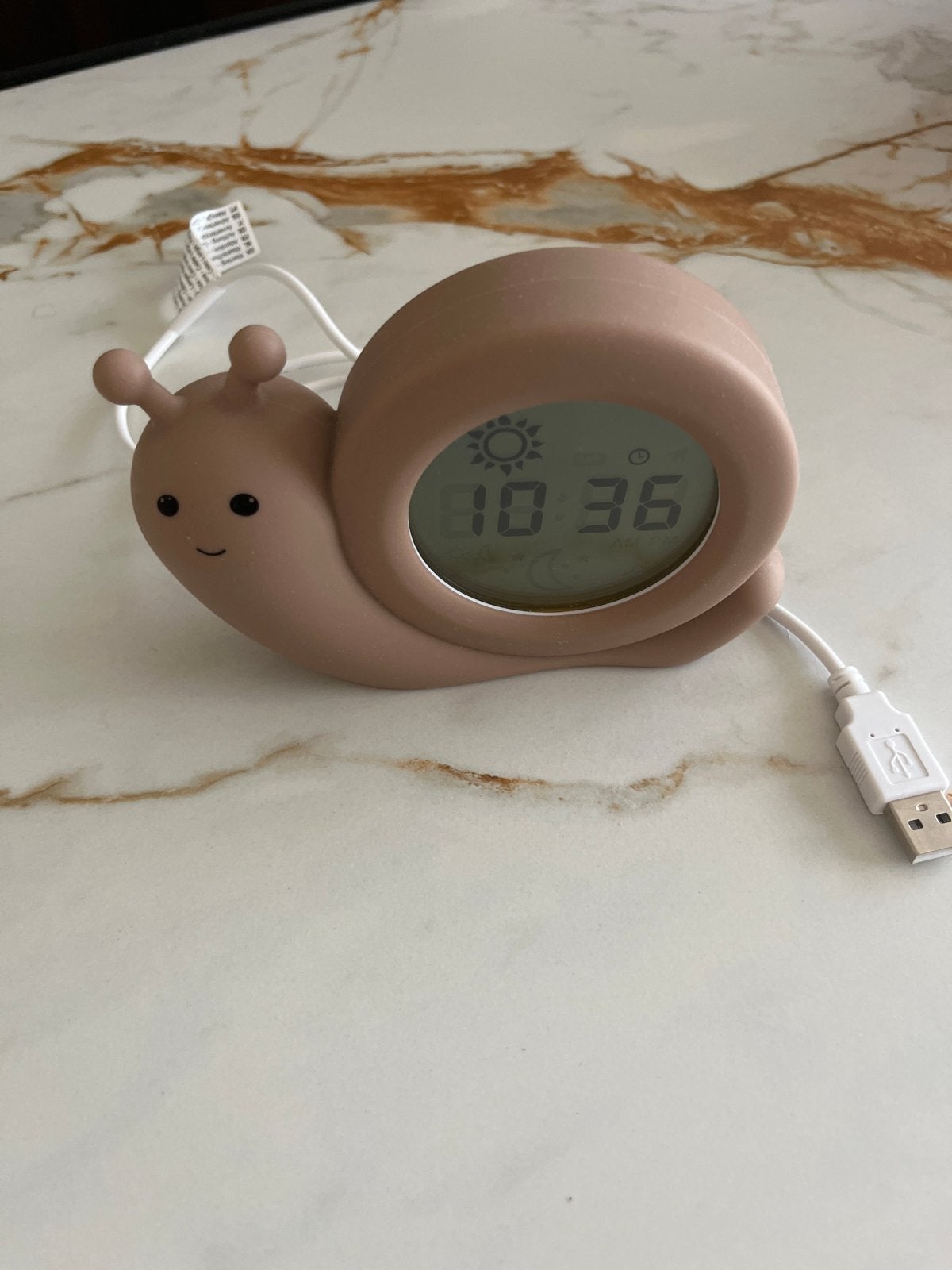 Alecto Kinderwekker Slak - Digitale Wekker met Nachtlampje, Ophalen of Verzenden, Zo goed als nieuw, Digitaal