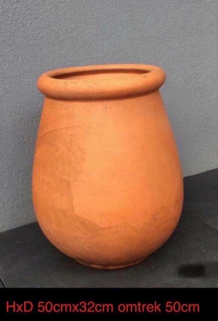 Terracotta bloempot JP 50 - H50cm x D32cm, Tuin en Terras, Bloempotten, 40 cm of meer, Rond, Ophalen of Verzenden, Zo goed als nieuw