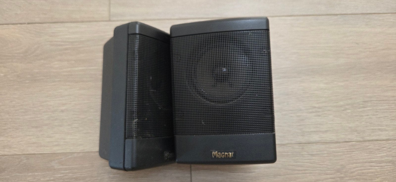 Magnat speakerset - Compacte en krachtige luidsprekers, Gebruikt, Magnat, Info@magnat.de, Ophalen of Verzenden