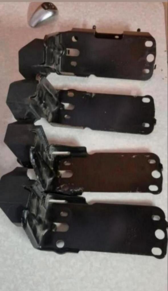 STEUNPLATEN KOELMODULE BMW M3 S65 E90 E92 E93, Ophalen of Verzenden