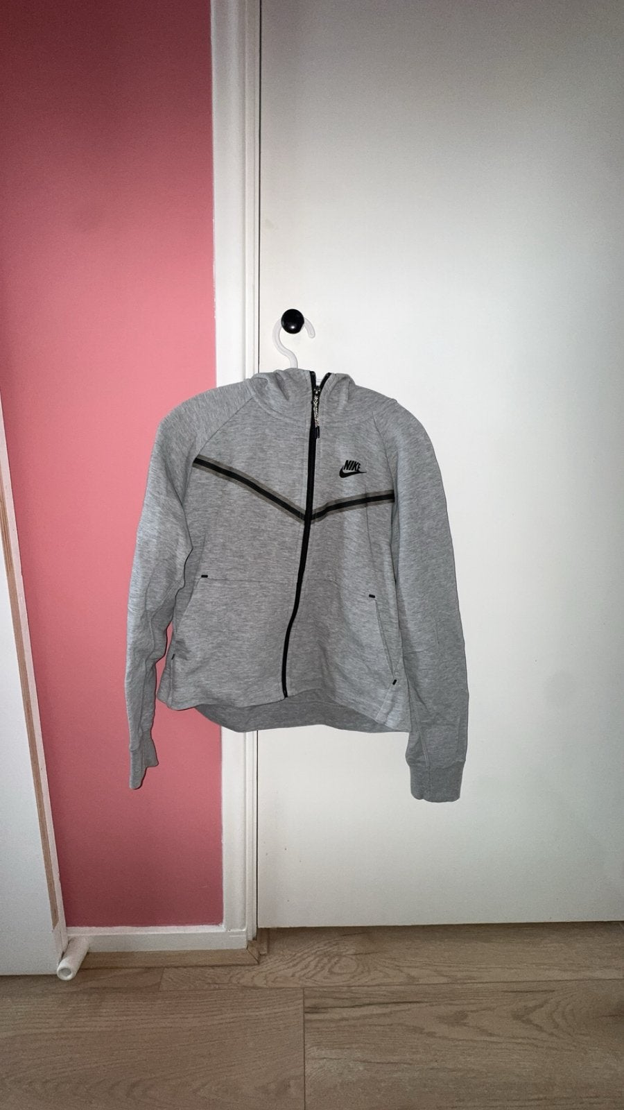 Nike tech vest, Ophalen of Verzenden, Zo goed als nieuw, Maat 34 (XS) of kleiner, Grijs