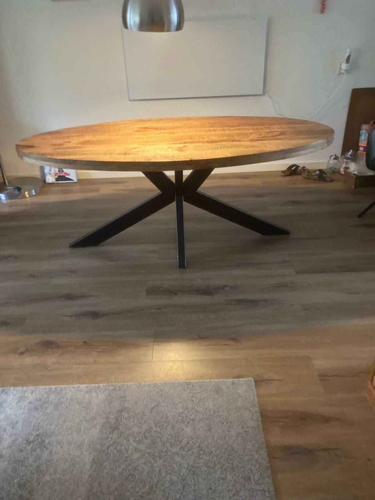 Mooie zware ovale eettafel mangohout, Huis en Inrichting, Ophalen, 100 tot 150 cm, 200 cm of meer, Zo goed als nieuw