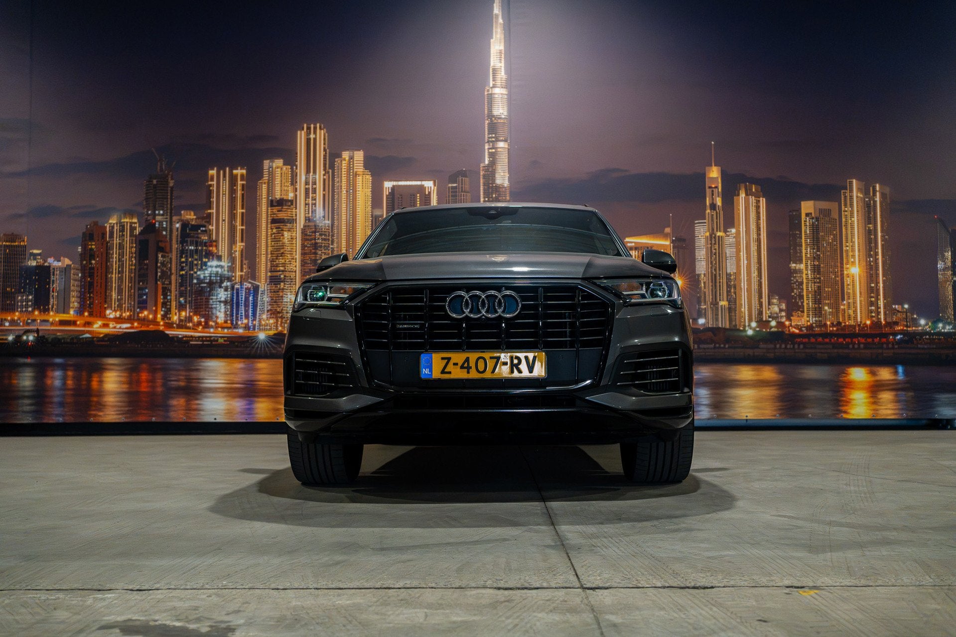 Audi Q7 55 TFSI e quattro Pro Line Plus, Gebruikt, Euro 6, 2995 cc, Verwarmde buitenspiegels