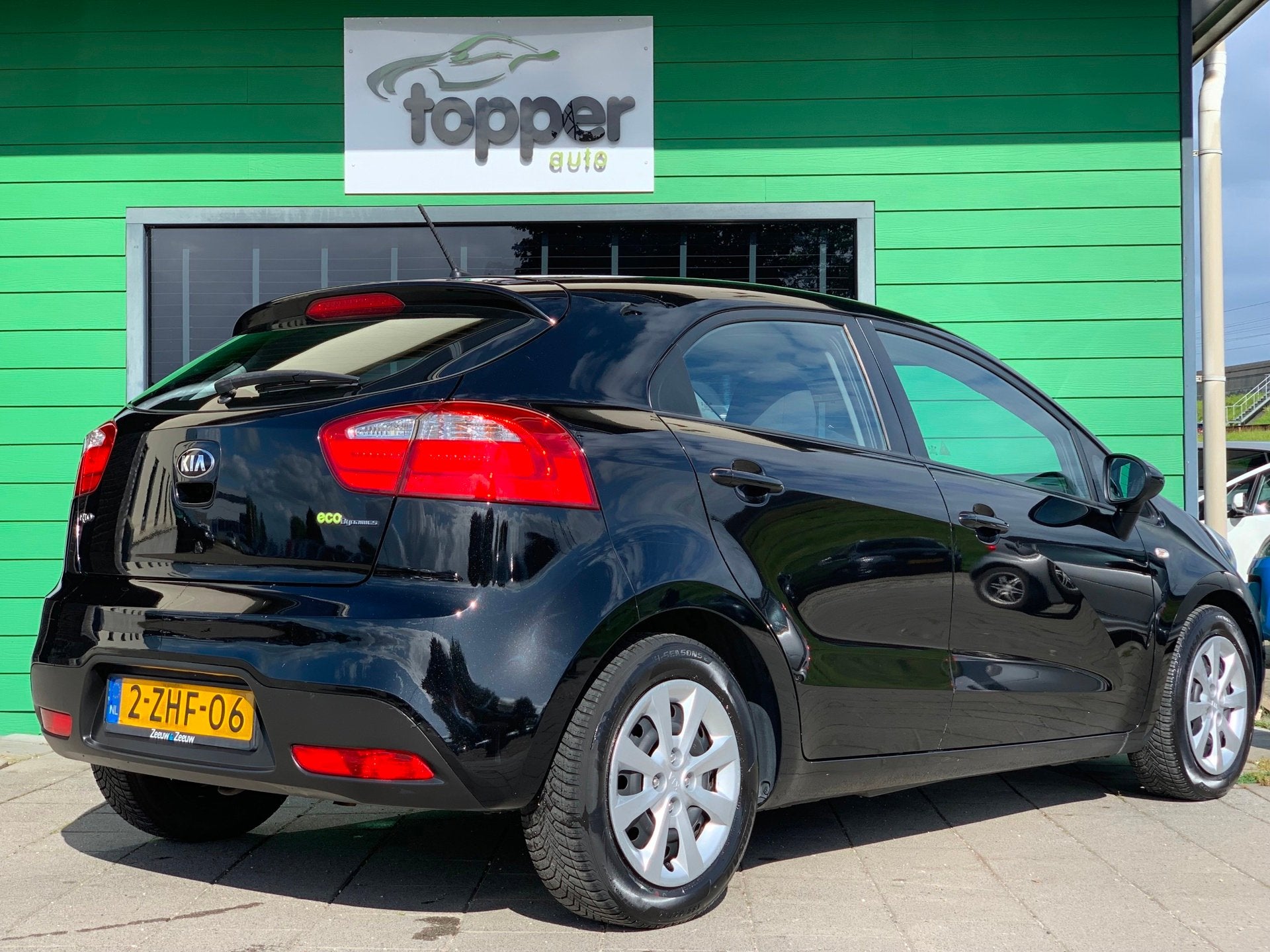 Kia Rio 1.2 CVVT BusinessLine|1e Eigenaar!|CruiseControl|Air, 4 cilinders, Zwart, Bedrijf, Handgeschakeld