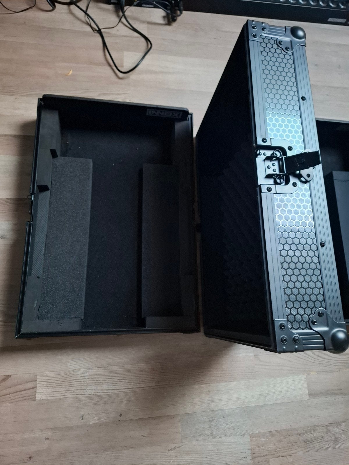 Innox 3x Flightcase voor CDJ 3000/3000x (Bax-shop), Ophalen of Verzenden, Gebruikt, Dj-set, Overige merken