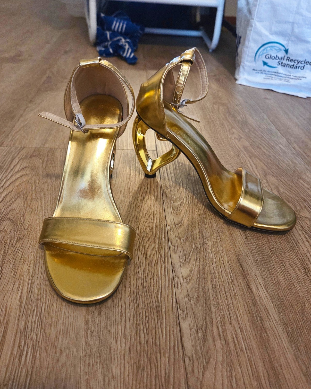 gold heart heels maat 37, Ophalen of Verzenden