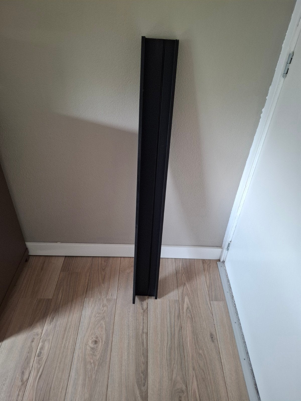 fotoplank ikea bruin zwart, Ophalen, Zo goed als nieuw