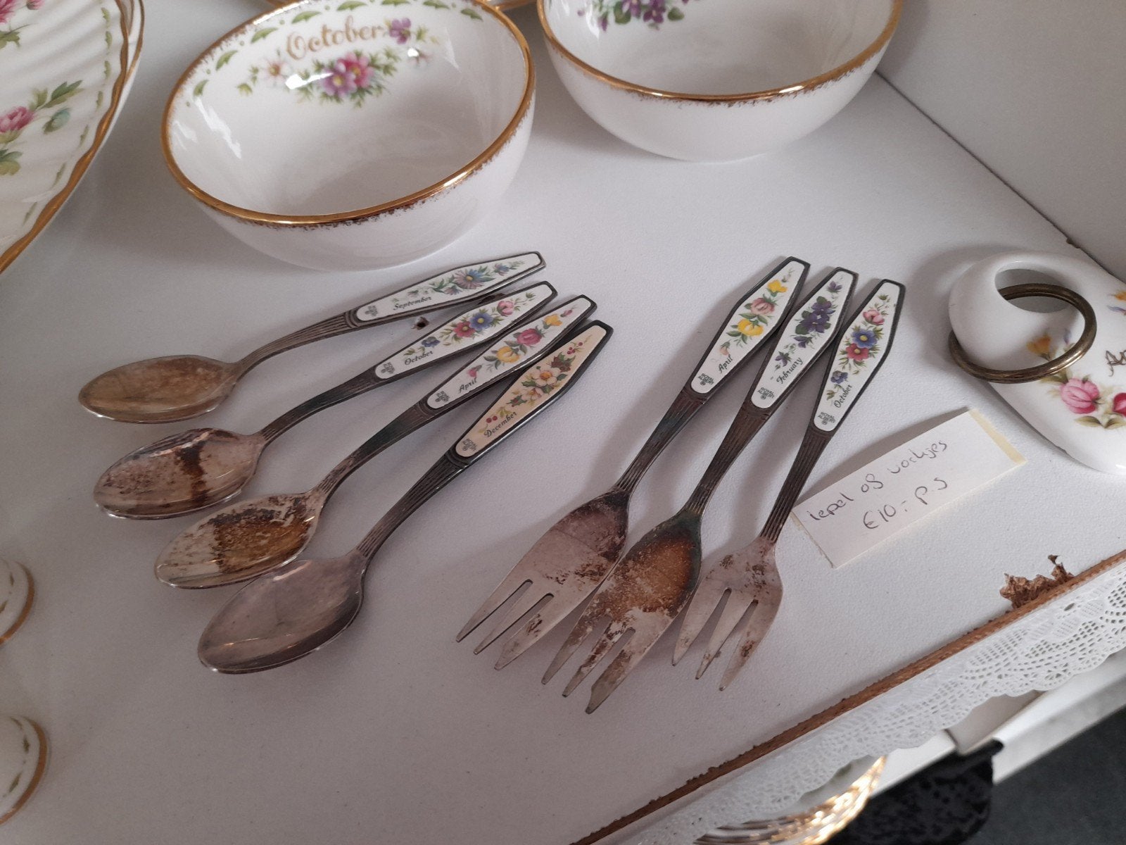 Royal albert flower of the month lepel en vorkjes 10.00 p.s, Antiek en Kunst, Ophalen of Verzenden