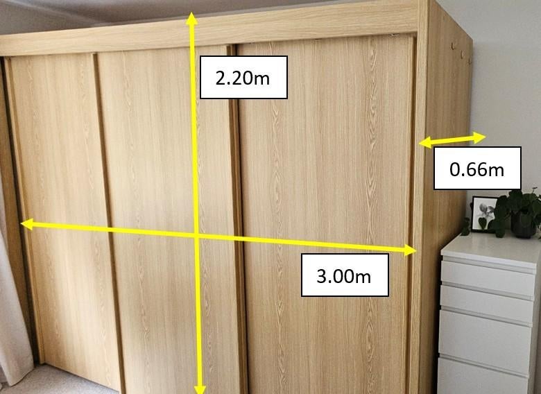 Grote kleding kast, Huis en Inrichting, Kasten | Kledingkasten, Ophalen, 50 tot 75 cm, 200 cm of meer, 200 cm of meer