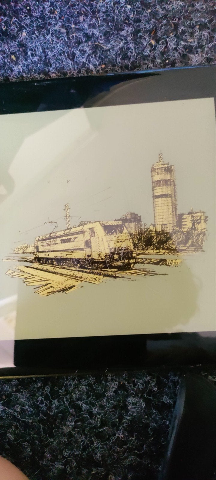 Paul Kerrebijn, ingelijste print van trein en gebouw, Antiek en Kunst, Ophalen of Verzenden, Print, Print/reproductie, Ingelijst