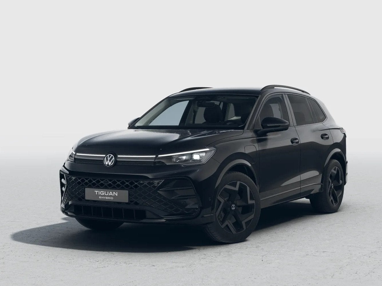 Volkswagen Tiguan Edition 20 1.5 eHybrid 204 PK | Panoramada
