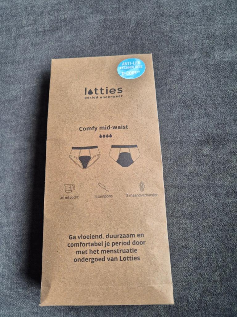 Nieuwe Lotties menstruatie onderbroek - Comfy mid-waist, Kleding | Dames, Ondergoed en Lingerie, Lotties, Ophalen of Verzenden