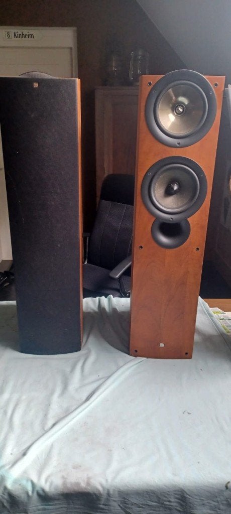 kef luisprekers q serie, Ophalen, Gebruikt, Vloerstaande luidspreker, Overige merken