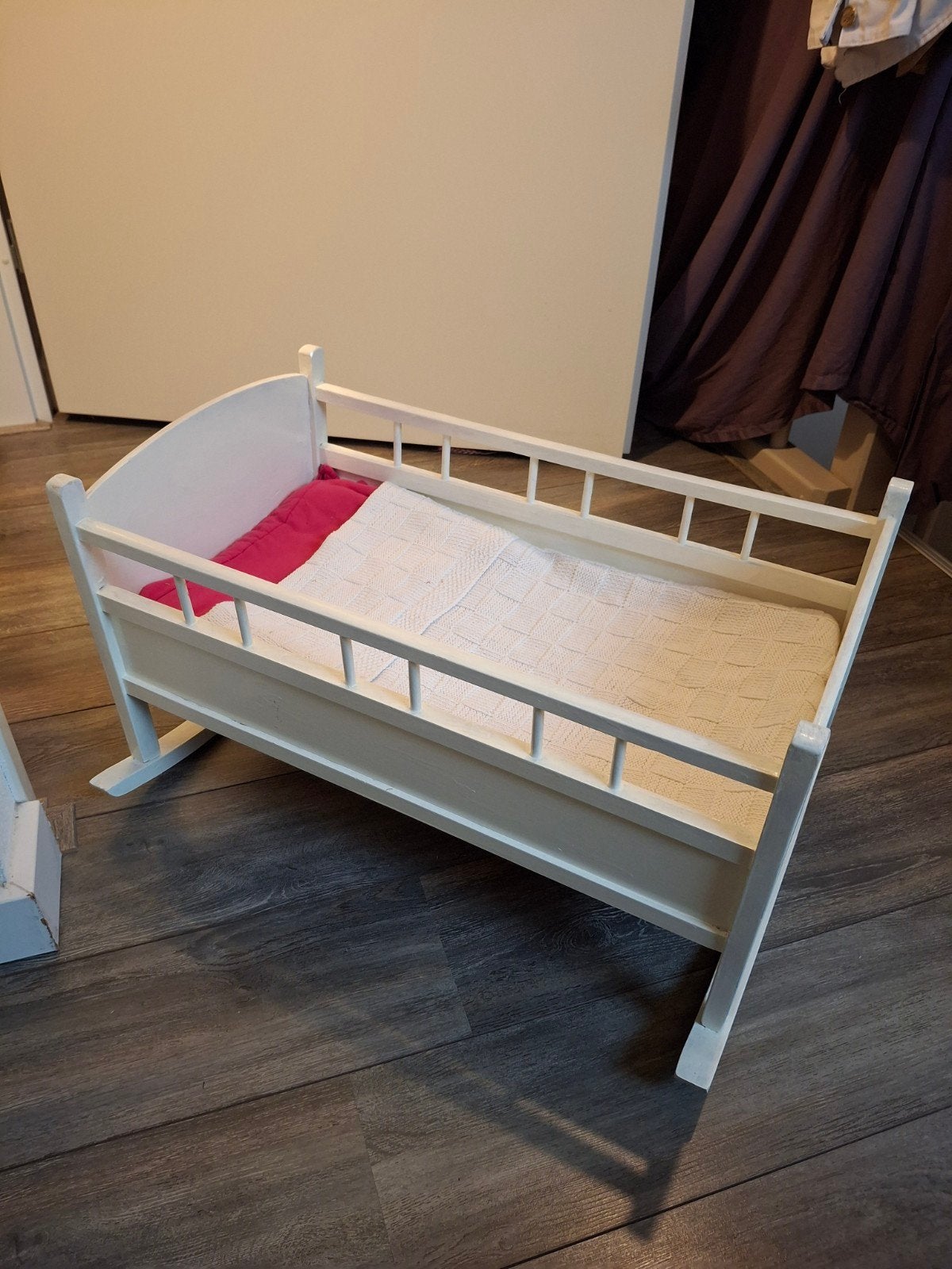 Retro houten poppenwieg, Ophalen of Verzenden, Gebruikt, Overige typen