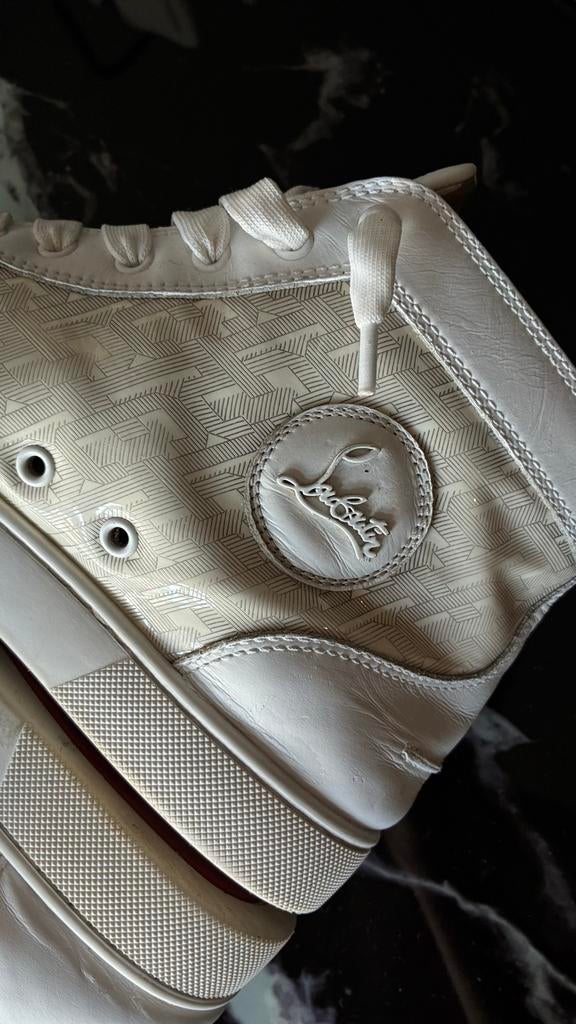 Louboutin High Top Sneaker - Maat 44, Kleding | Heren, Schoenen, Ophalen of Verzenden, Gedragen, Wit, Sneakers of Gympen