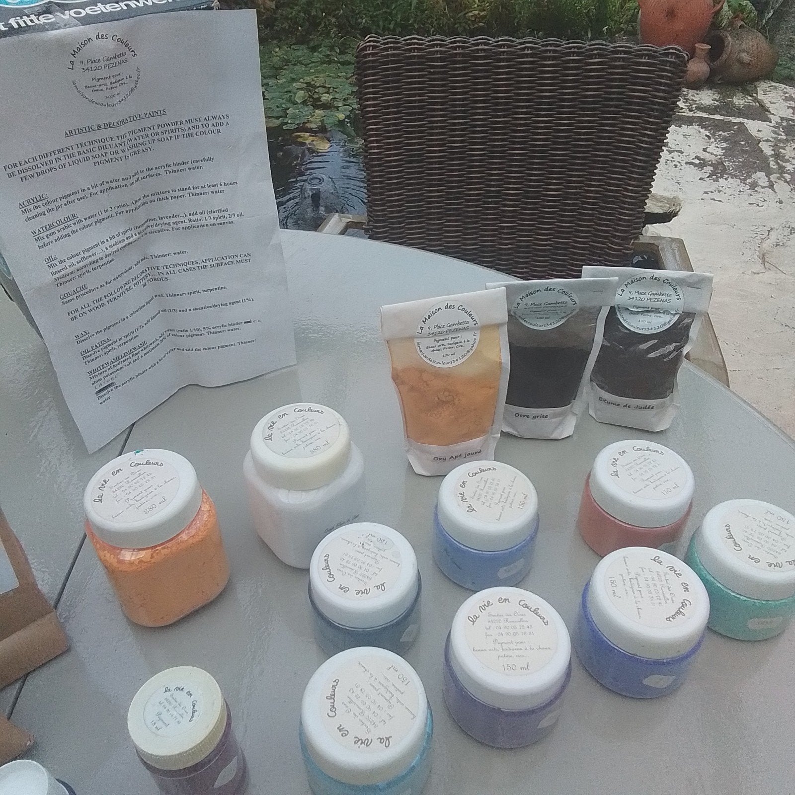 15 potten en zakjes pigment 150-380 ml, Frankrijk/De Kat, Hobby en Vrije tijd, Schilderen, Ophalen, Nieuw, Overige typen