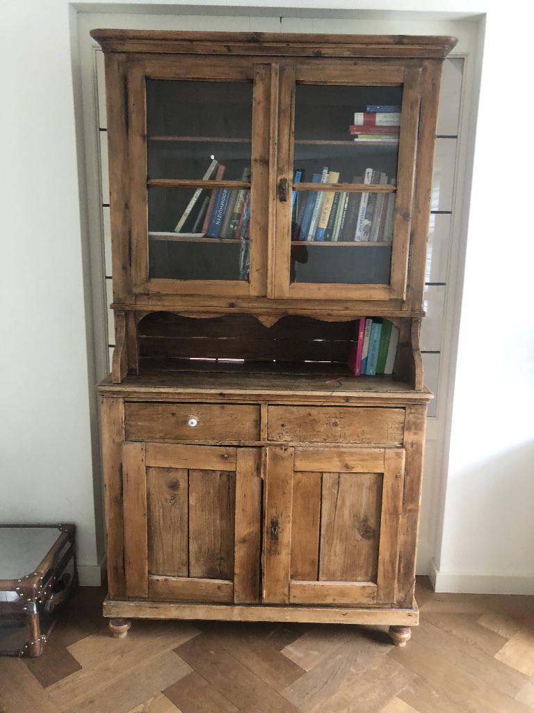 Kast, Antiek en Kunst, Antiek | Meubels | Kasten, Ophalen of Verzenden