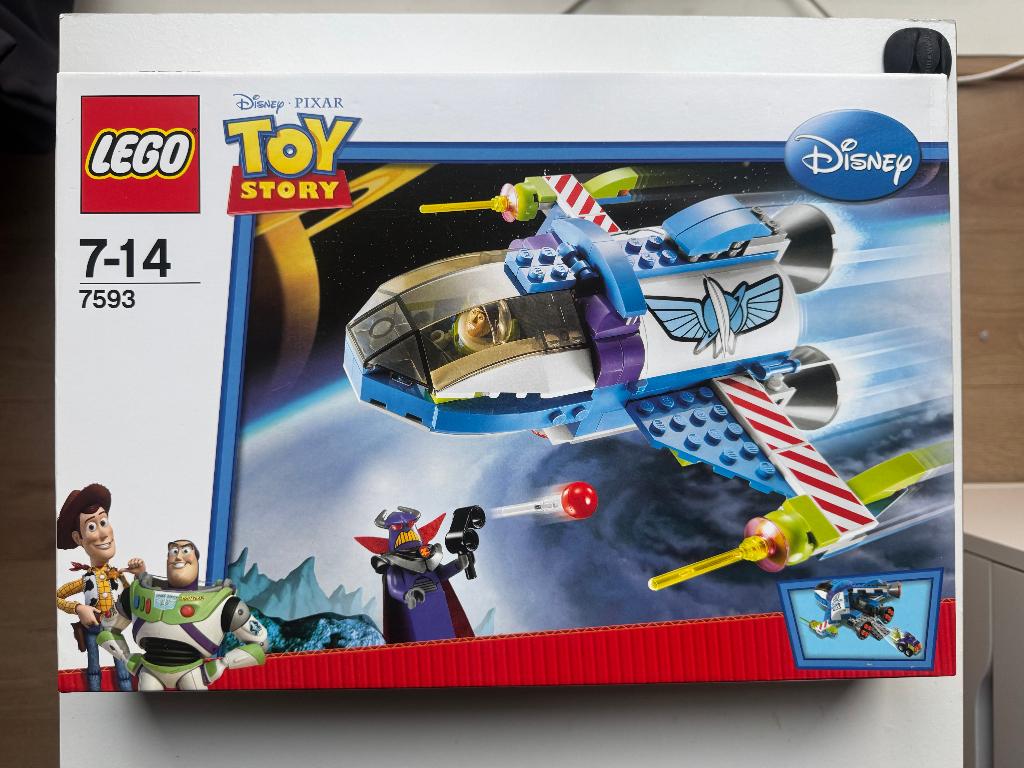 LEGO Toy Story 7593 Buzz's Star Command Spaceship (nieuw), Ophalen of Verzenden, Nieuw, Lego