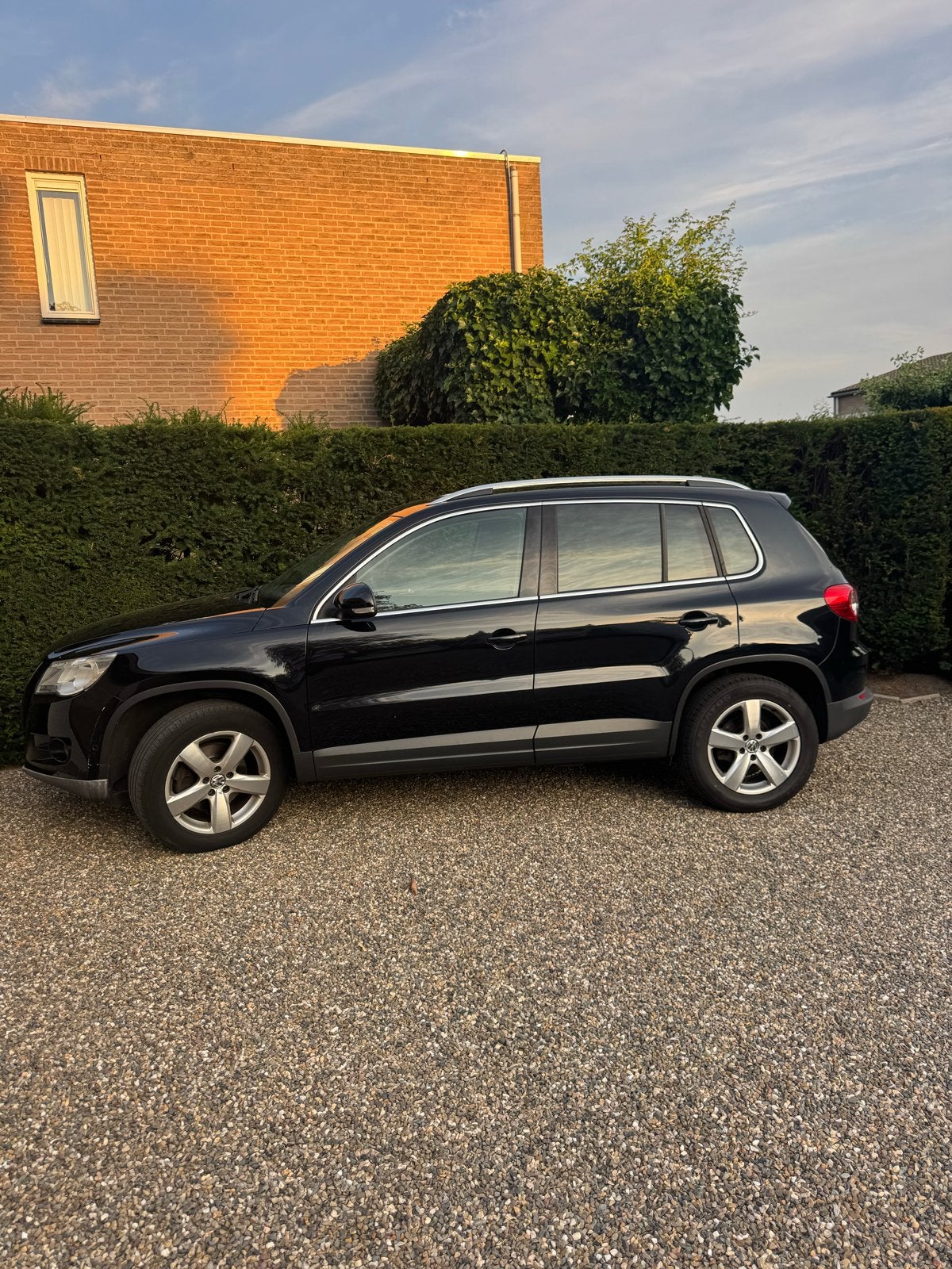Volkswagen Tiguan 2.0 Tfsi 147KW 4MOTION AUT 2010 Zwart, Automaat, 4 cilinders, 1984 cc, Zwart