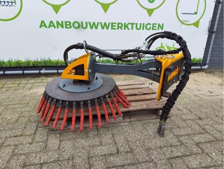BECX OB90M Hydraulische onkruidborstel voor Giant kniklader, Niet ingevuld, Gebruikt, Niet ingevuld, Ophalen of Verzenden