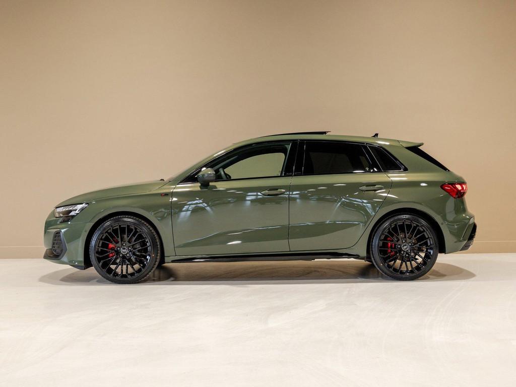 Audi A3 Sportback 35 TFSI 2x S-Line edition / 150pk / Panora, Auto's, Audi, 1300 kg, 4 cilinders, Leder en Stof, Bedrijf