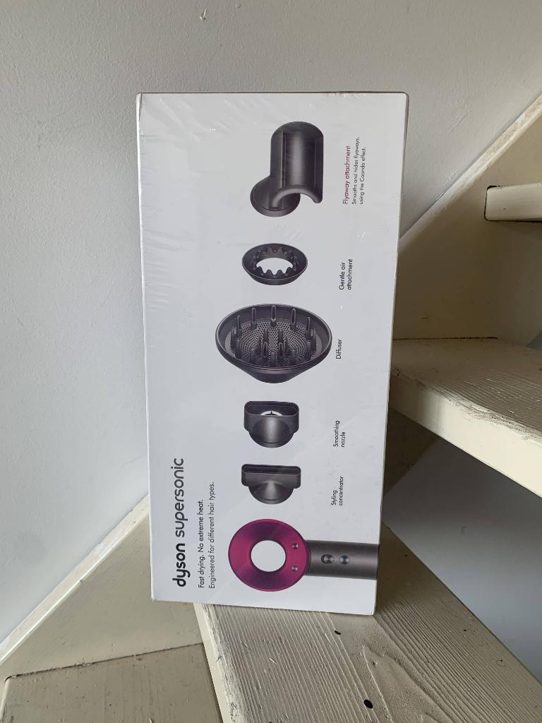 dyson supersonic, Ophalen of Verzenden, Nieuw, Föhn of Haardroger