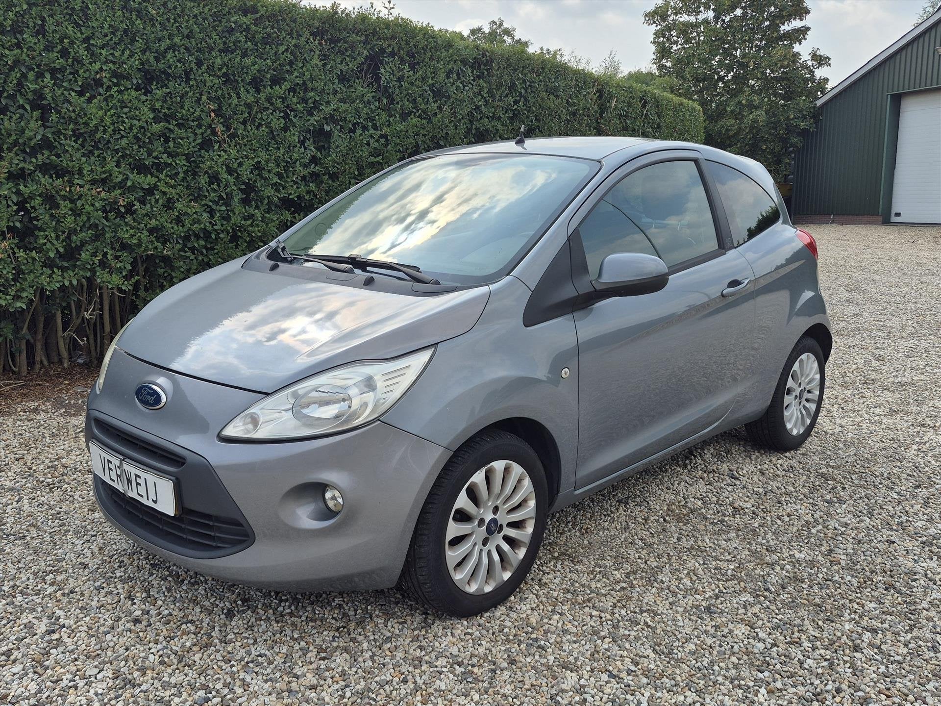 FORD Ka 1.2 69pk Cool & Sound | Bluetooth | Airco | CV | LM, Euro 5, Stof, Gebruikt, 1242 cc