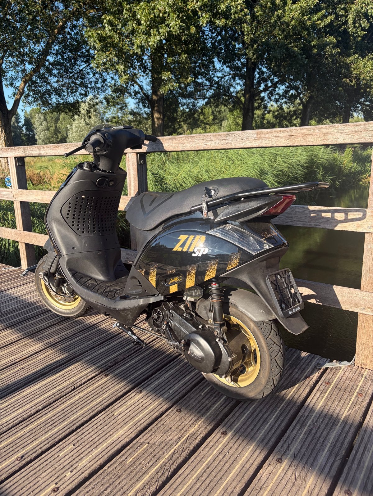 Piaggio Zip SP 2000 - brom, Fietsen en Brommers, Scooters | Piaggio, Gebruikt, Zip, Maximaal 45 km/u, Benzine, Ophalen of Verzenden