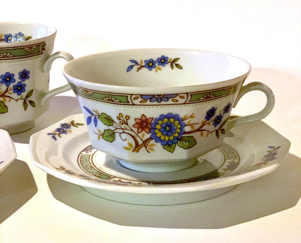 Winterling Bavaria kop en schotel bloemendecor vintage, Verzamelen, Ophalen of Verzenden, Zo goed als nieuw, Porselein, Kop en/of schotel