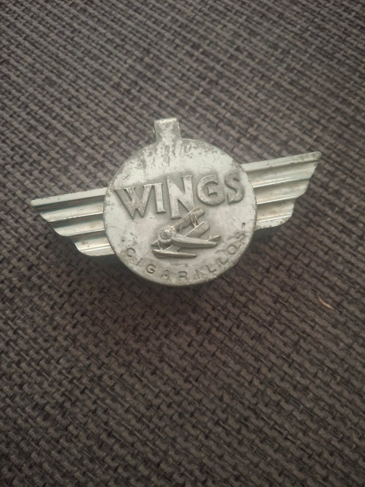 Wings asbak, Ophalen of Verzenden, Gebruikt, Asbak