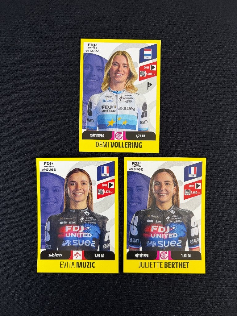 Lot 3x FDJ Team SUEZ Panini Tour de France 2026 Vollering, Verzenden, Zo goed als nieuw, Buitenlandse clubs, Poster, Plaatje of Sticker