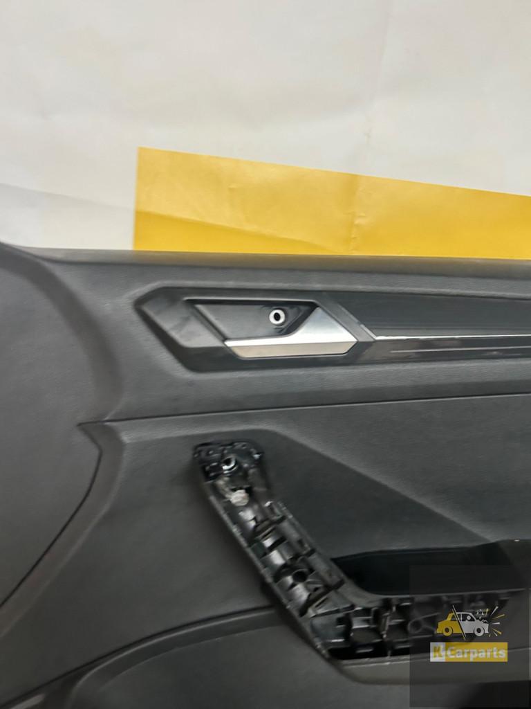 Deur Bekleding VW T-Roc Rechts Voor 2GA867012 origineel, Auto-onderdelen, Gebruikt, Volkswagen, Volkswagen AG, Berliner Ring 2
38440  Wolfsburg, DE