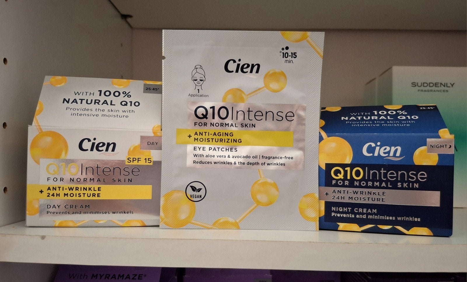 Cien Q10 Intense Anti-Rimpel Dagcrème Nachtcrème en oogpatch, Verzenden, Nieuw, Gehele gezicht, Verzorging