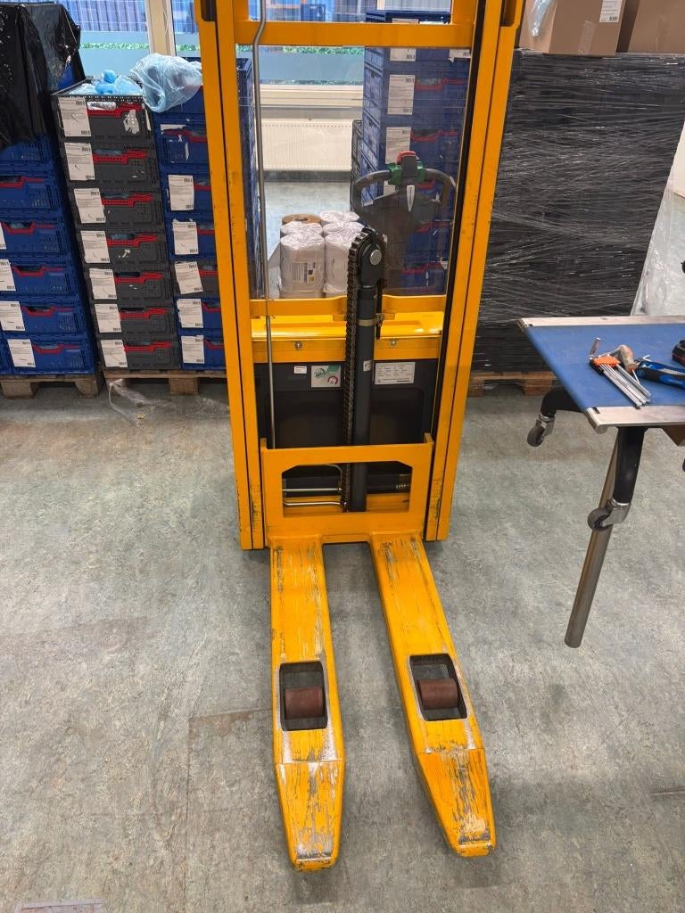Jungheinrich elektrische stapelaar EJC 112 – 1200 kg, Ophalen, Gebruikt