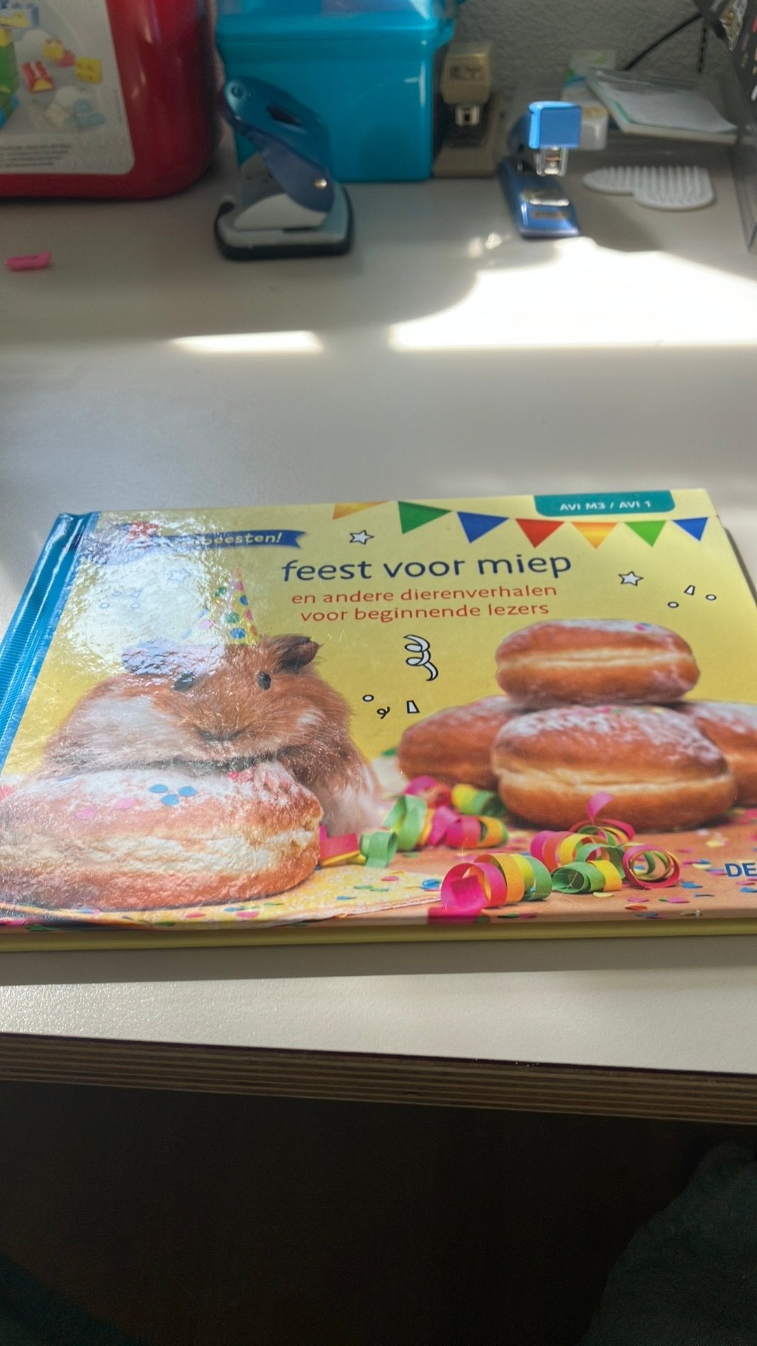 Leesbeesten! Feest voor Miep, Ophalen of Verzenden, Gelezen, Fictie algemeen