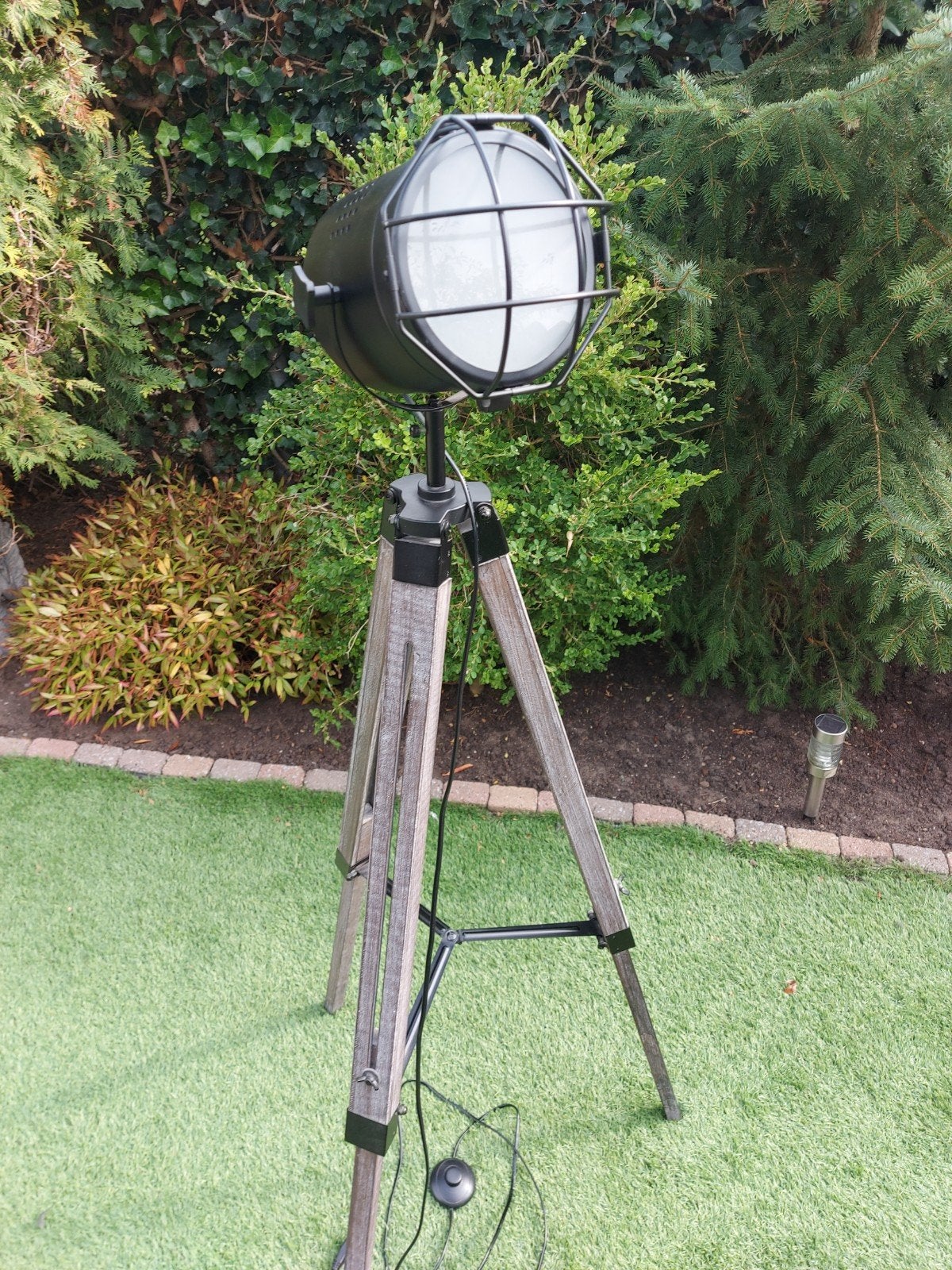 industriële vloerlamp/spot op statief driepoot vintage, Ophalen, E14 (klein), Zo goed als nieuw, 150 tot 200 cm