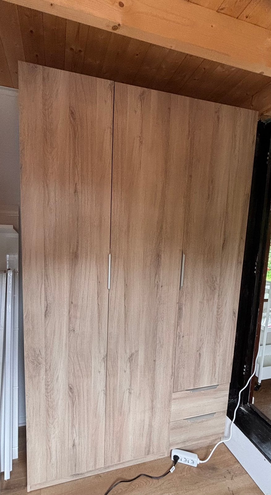Kledingkast, Huis en Inrichting, Ophalen, 100 tot 150 cm, Zo goed als nieuw, 150 tot 200 cm