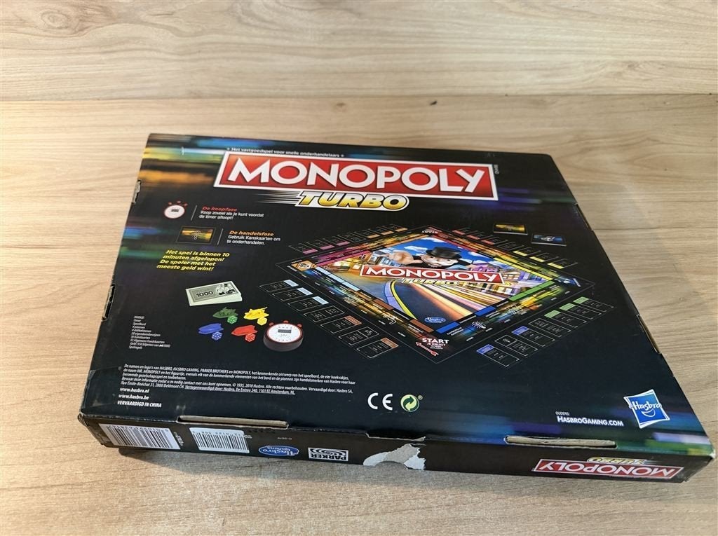 monopoly turbo - s6914, Hobby en Vrije tijd, Gezelschapsspellen | Bordspellen, Verzenden, Zo goed als nieuw
