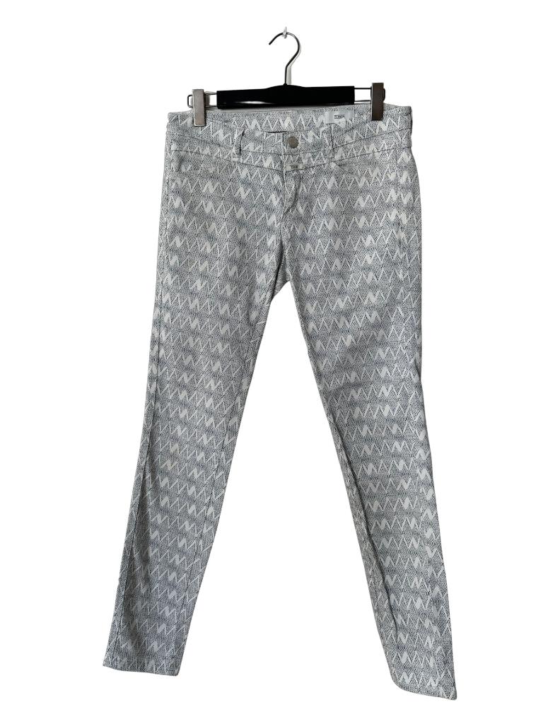 Closed broek 30, Maat 38/40 (M), Ophalen of Verzenden, Zo goed als nieuw, Grijs