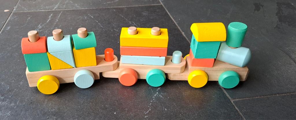 Houten trein (Hema), Kinderen en Baby's, Speelgoed | Houten speelgoed, Ophalen of Verzenden, Gebruikt