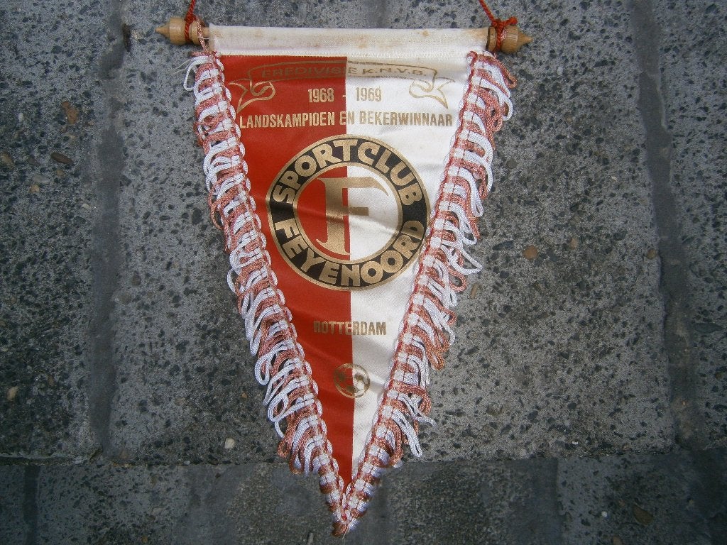 Vaantje Feyenoord, 1968 - 1969, landskampioen, bekerwinnaar, Ophalen of Verzenden, Zo goed als nieuw, Feyenoord, Vaantje of Sjaal