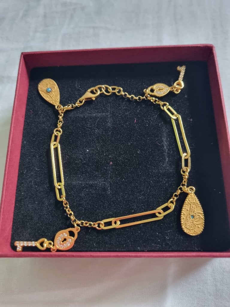 21 karaat gouden armband  nieuwe in doos, Met kristal, Nieuw, Ophalen of Verzenden, Goud