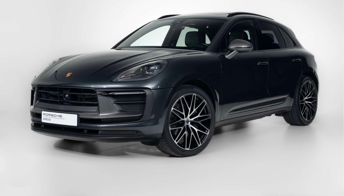 Porsche Macan 2.0 265pk PDK 2023 Grijs, Approved 01-29!, Auto's, Porsche, Automaat, Zwart, 4 cilinders, Vierwielaandrijving