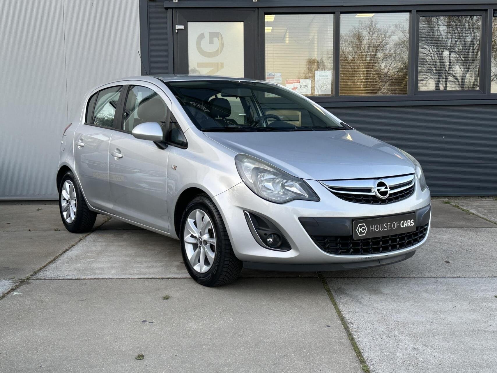 Opel Corsa 1.2 16V BlitZ 5-Deurs Airco Cruise Lichtmetaal, Auto's, Voorwielaandrijving, Euro 5, Gebruikt, 4 cilinders