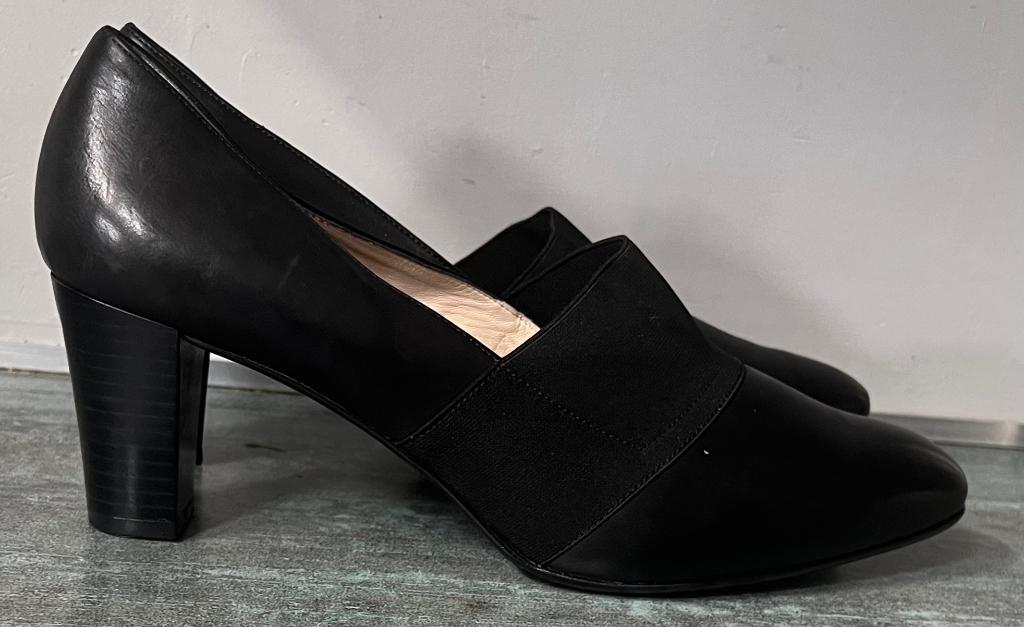 Peter Kaiser. Elegante zwarte pumps. Mt 42. Nieuw!!, Peter Kaiser, Pumps, Zwart, Nieuw