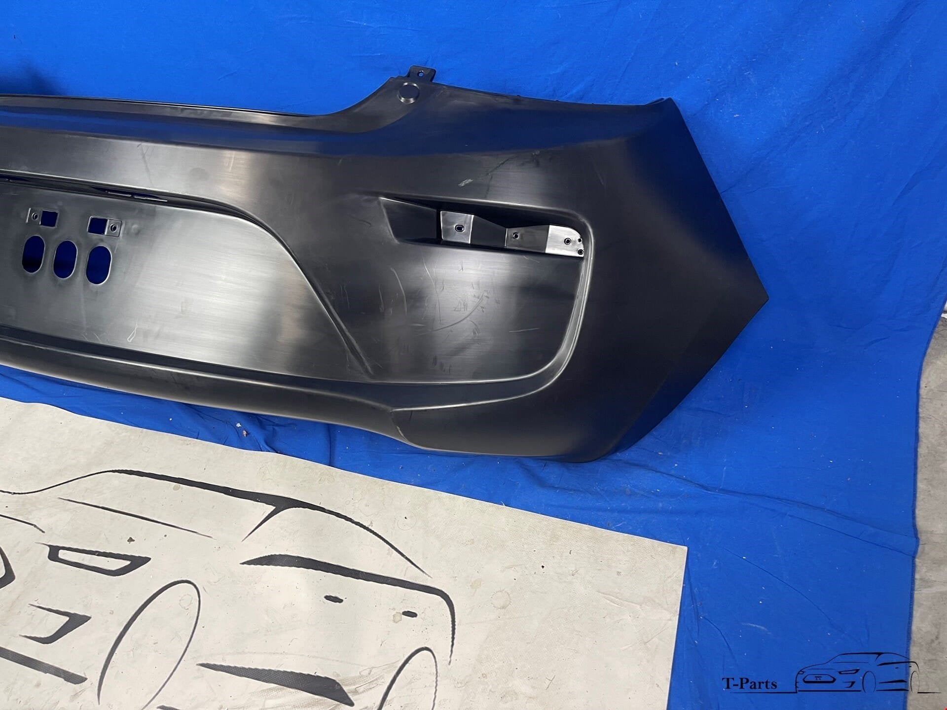 Mitsubishi space star achterbumper 2016+ bumper nieuw, Info@mitsubishi-motors.com, Nieuw, Mitsubishi Motors Corporation, Ophalen of Verzenden
