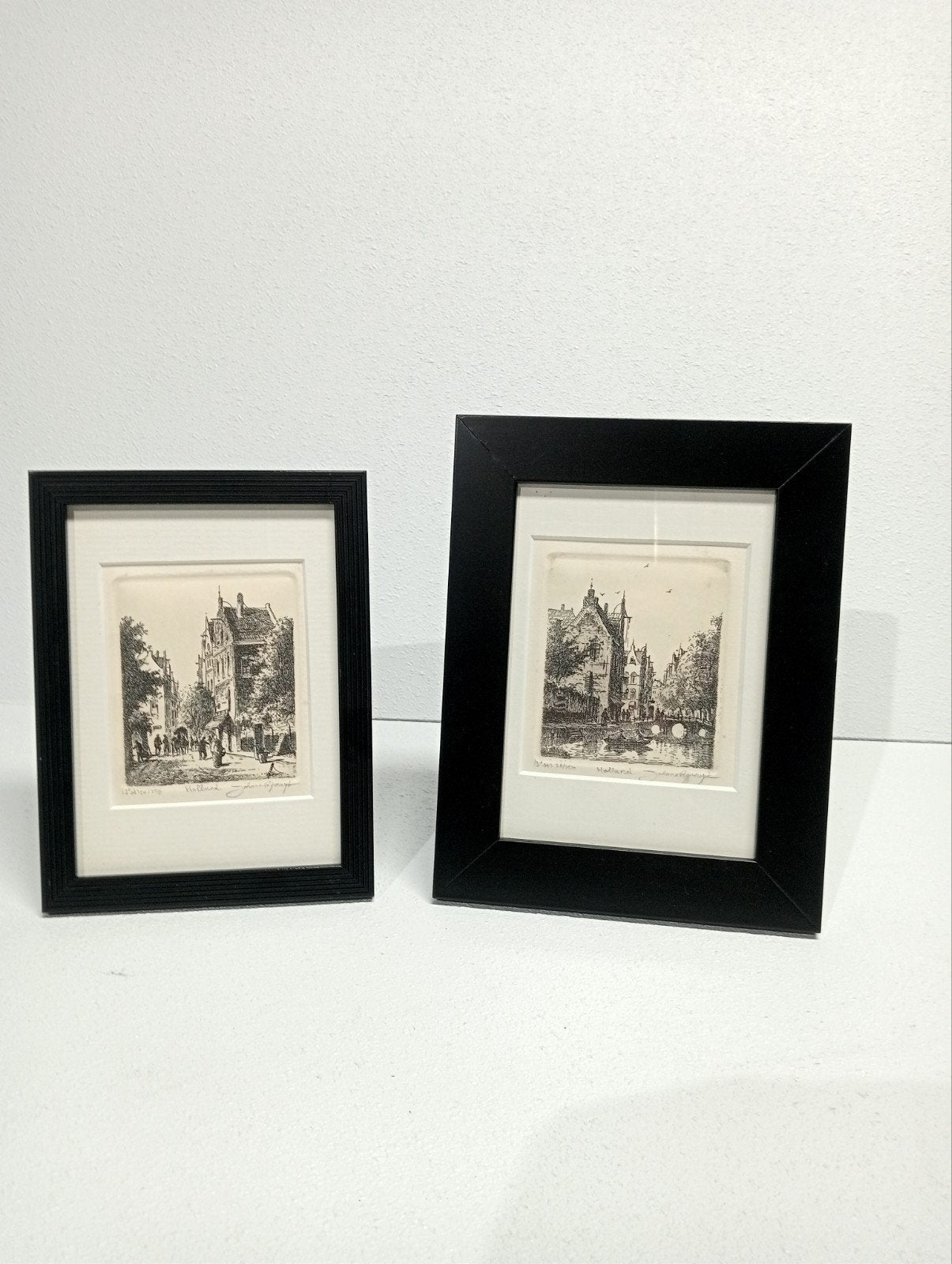 Set van 2 etsen van Johan v.Rijsewijk, Hollandse stadsgezich, Stadsgezicht, Genummerd, Ophalen of Verzenden, 1950 - 1999